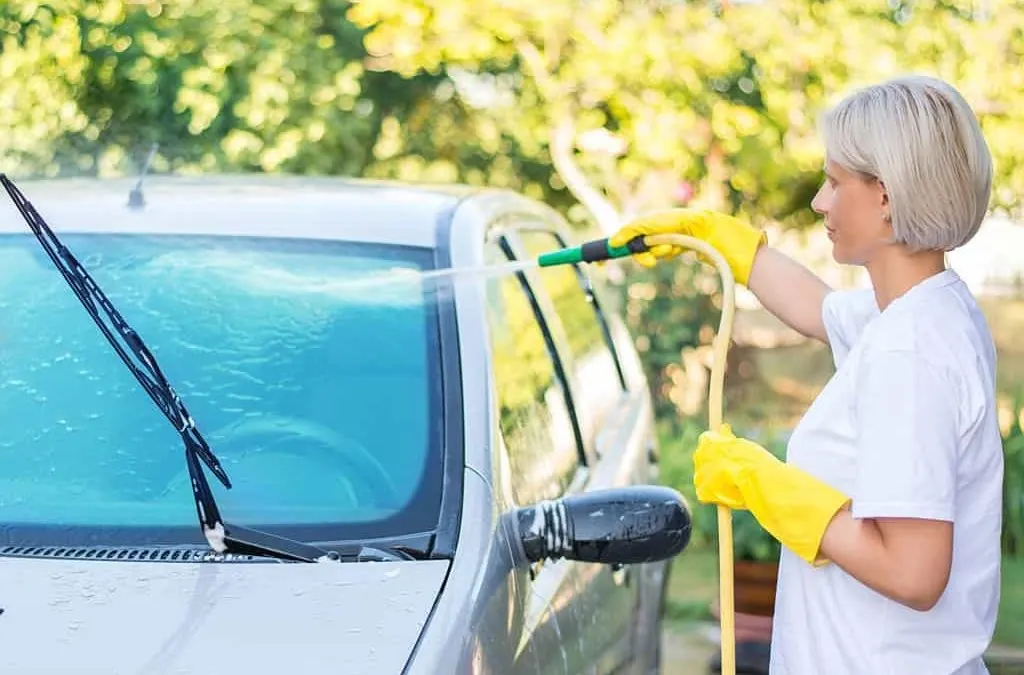 Best Pressure Washer for Cars (Reviews and Guide 2020)